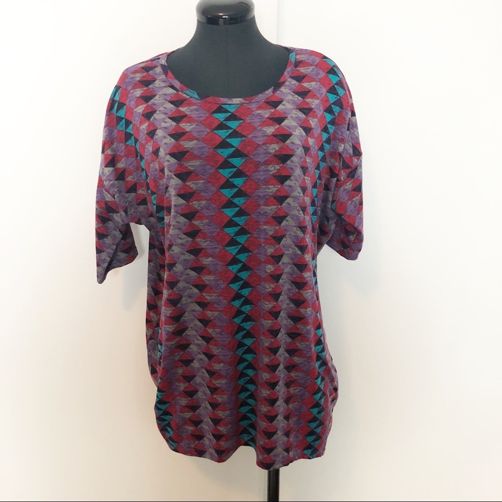 LulaRoe IRMA Top